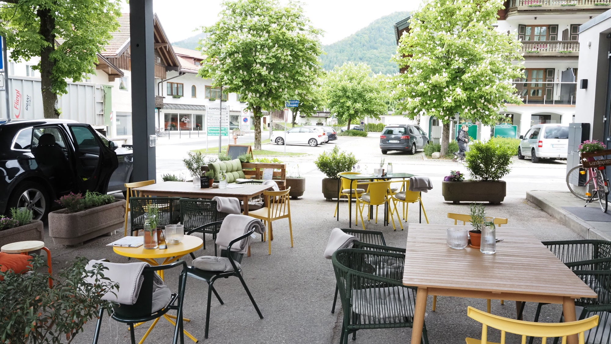 Cafe Photo